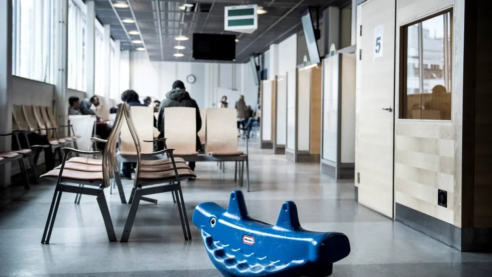 Debattörer som far med medvetna eller omedvetna överdrifter om invandringens storlek föröder möjligheterna till vettiga och sansade diskussioner. Lögner är inget klarspråk.