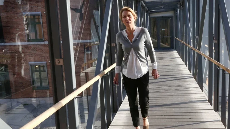 Tufft. Enligt Marica Gardell saknas 50 miljoner kronor, pengar som Migrationsverket skulle ha betalat för länge sedan.