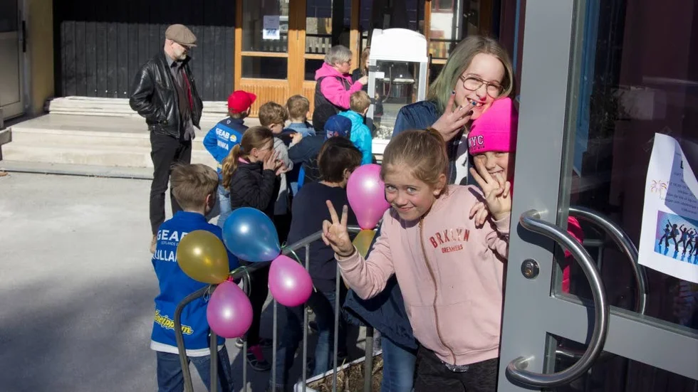 "Ta kort på mig!"