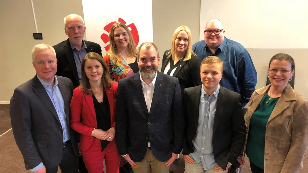 Under helgens distriktskongress i Piteå passade Socialdemokraterna på att presentera sina toppkandidater inför höstens region- och riksdagsval. Nedre raden fr v Linus Sköld, Älvsbyn, Ida Karkiainen, Haparanda, Fredrik Lundh Sammeli, Luleå, Waldemar Tapojärvi, Kiruna, och Zara Leghissa, Boden. Övre raden fr v Anders Öberg, Luleå, Emilia Töyrä, Kiruna, Camilla Friberg, Luleå, och Johannes Sundelin, Gällivare.