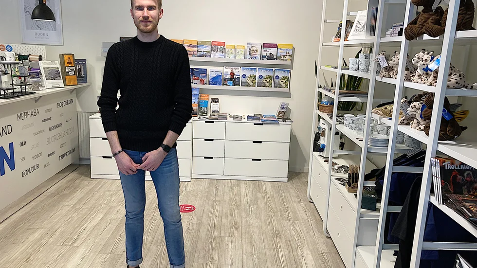 Rickard Lundkvist inne i lokalen som Bodens Turistcenter finns idag. " Många vet var vi ligger i centrum och det är ett bra läge för besök."