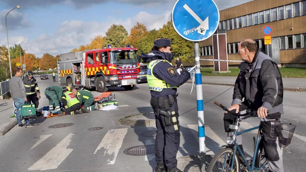 På måndagen blev en ung pojke påkörd vid Wisbygymnasiet.