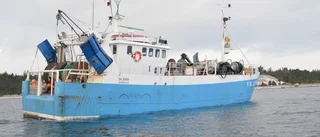 Fiskebåt på grund i Fårösund