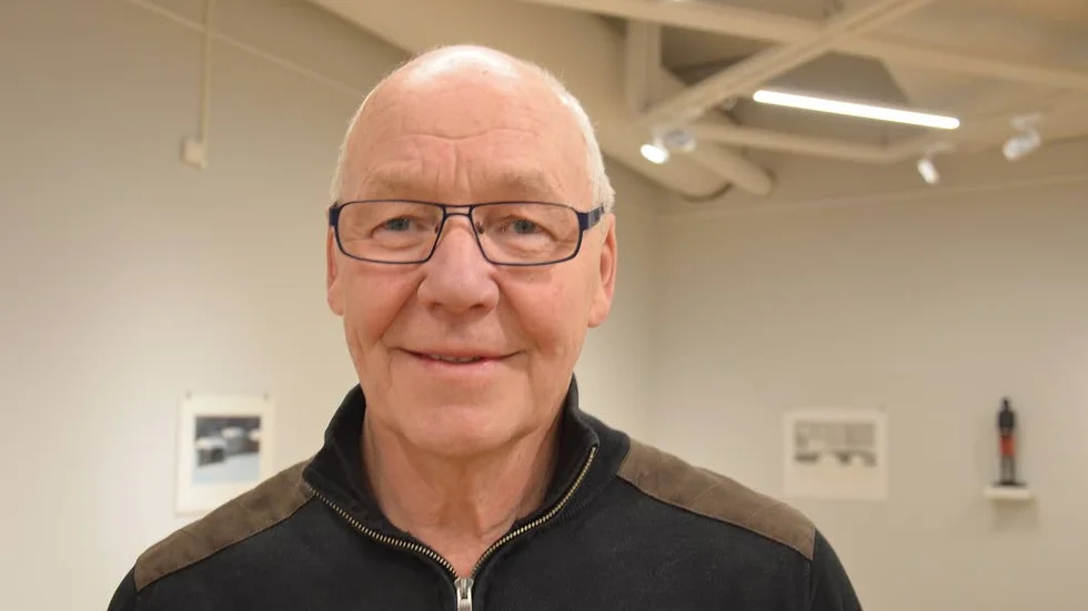 Glad pensionär och en friare konstnär. Så ser Lars-Lennart Stenberg på sin konstnärliga gärning i dag.