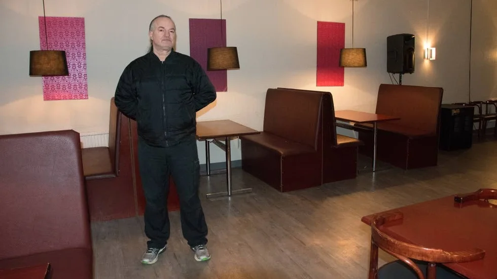 Snart utan lokal. Sadudin Morino har varken blivit erbjuden en annan lokal eller ekonomisk ersättning som motsvarar restaurangens värde. Budet han fick var på 50 000 kronor säger han.