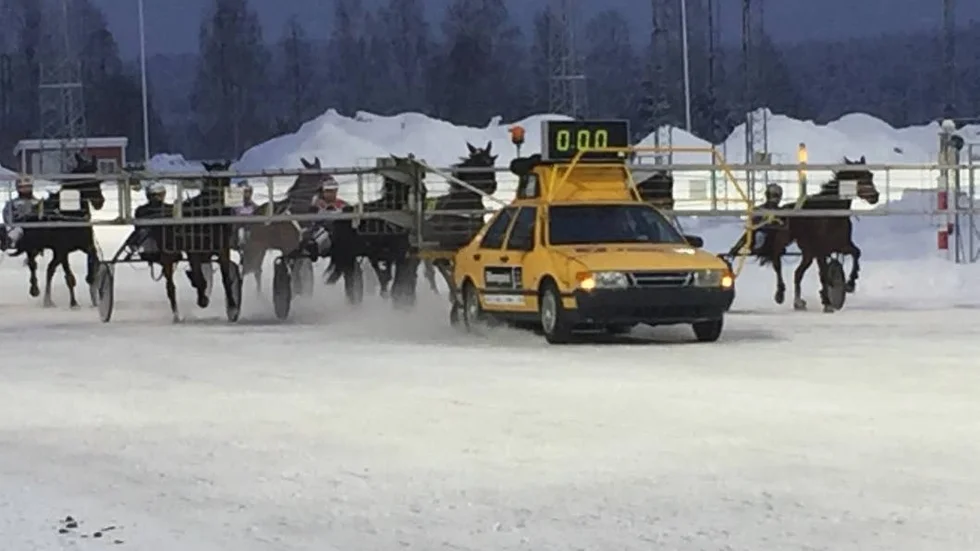 Starten av årets första lopp gick i Boden under nyårsdagen.