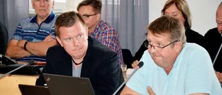 Kommunalråd kritiseras för nytt avtal