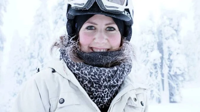 Emma Bissmark var på Galtis med familjen och testade skidorna hon fått i julklapp.