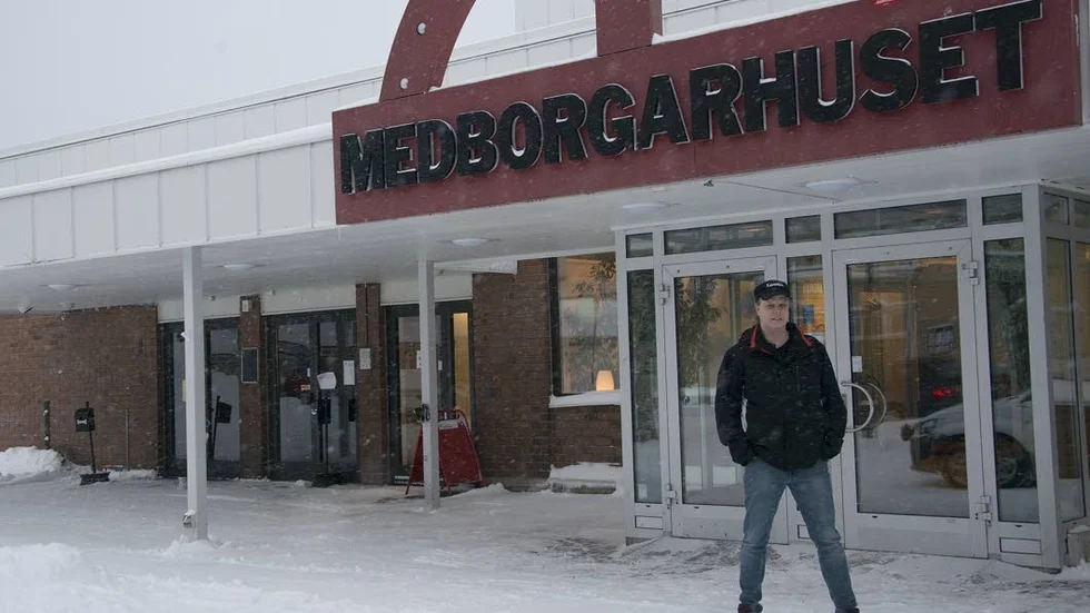 Arrangör. Peter Stenlund har under årens lopp träffat Kee Marcello i olika sammanhang, och nästa vecka åker de på miniturné tillsammans. Bland annat blir det ett stopp på Medborgarhuset i Arvidsjaur.
