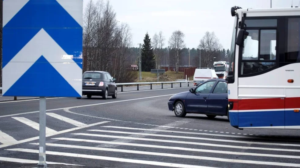 UTFART. Det är trångt, det är snävt och tajt att ta sig ut i den snabba trafiken på E4 för alla trafikanter från Norrfjärdenshållet med sikte mot Piteå.