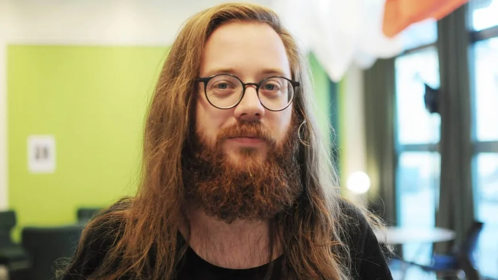 TEMA SIMULATORER. Mathias Lundberg ordnar med träff i innovationens tecken. "Om man är det minsta intresserad av spel och skapandet av spel bör man definitivt komma."
