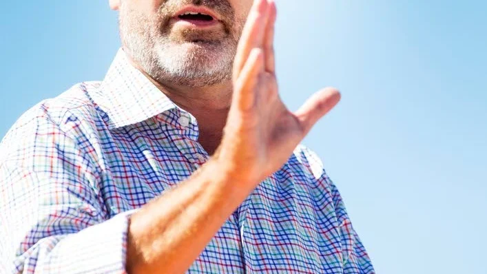 Jan Björklund (FP) har inte råd att tappa fler väljare om hans parti ska förbli ett riksdagsparti i framtiden.
