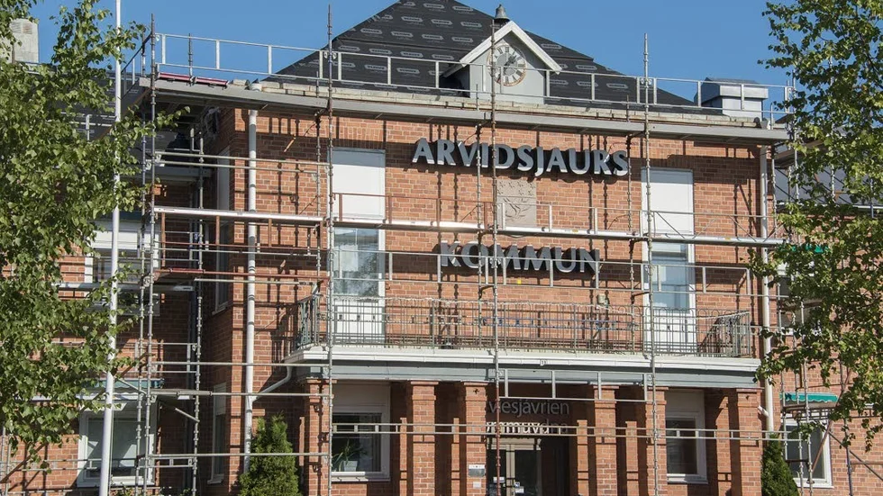 Arvidsjaurs kommun har bottennoteringar på tre av de fem områdena som rapporten fokuserar på.
Kommunens skolchef Annette Rylén menar dock att rapportens fokus på avgångselever är vad som leder till det låga resultatet.