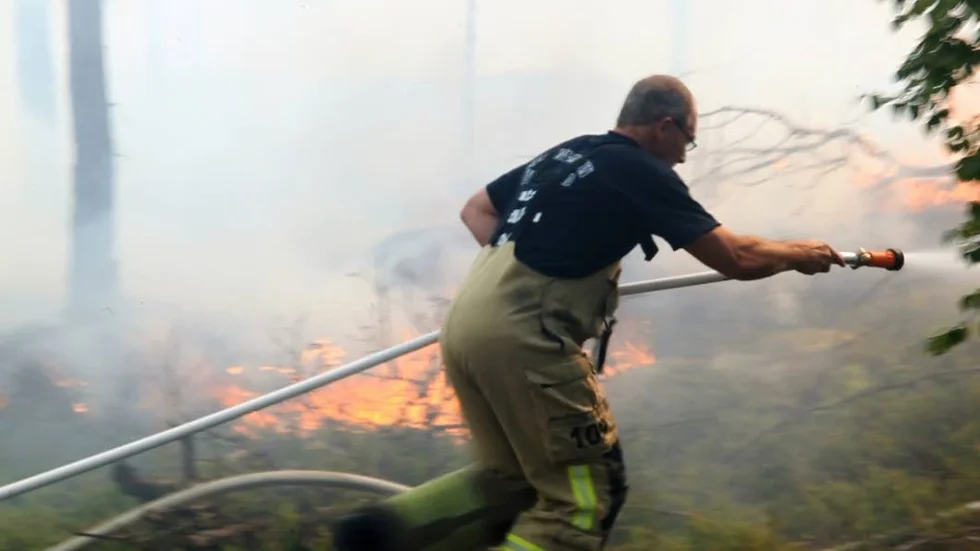 Det utbröt en skogsbrand i Svärtinge på torsdagseftermiddagen.