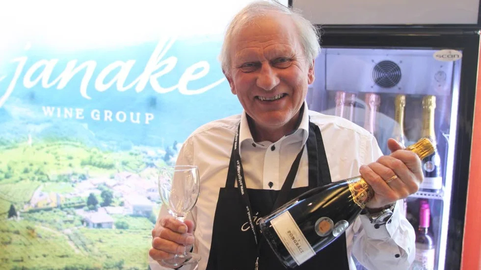 VINKÄNNARE. Flera vinimportörer fanns på plats. Det här är Matts Björke från Janake Wine Group.