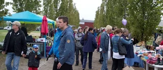 Småkall premiär på loppiskommersen