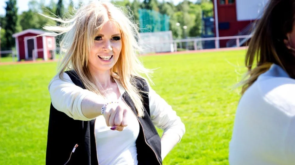 Anna Sandberg, 27 och butiksbiträde, har tränat cheerleading i 13 år och är nu en av  två att grunda föreningen Cheer Unity.