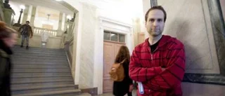 Svalt mottagande för Reinfeldts fotboja