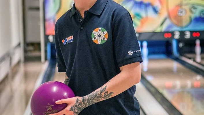 "Vissa kallar mig modig för att jag bytt klubb. Jag vet inte, kanske är jag det", säger Elizabeth. Hon har högfungerande autism men har nu tagit steget utanför parasporten för att utvecklas.