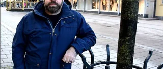 (S): "Vi tappar mest till sofforna"