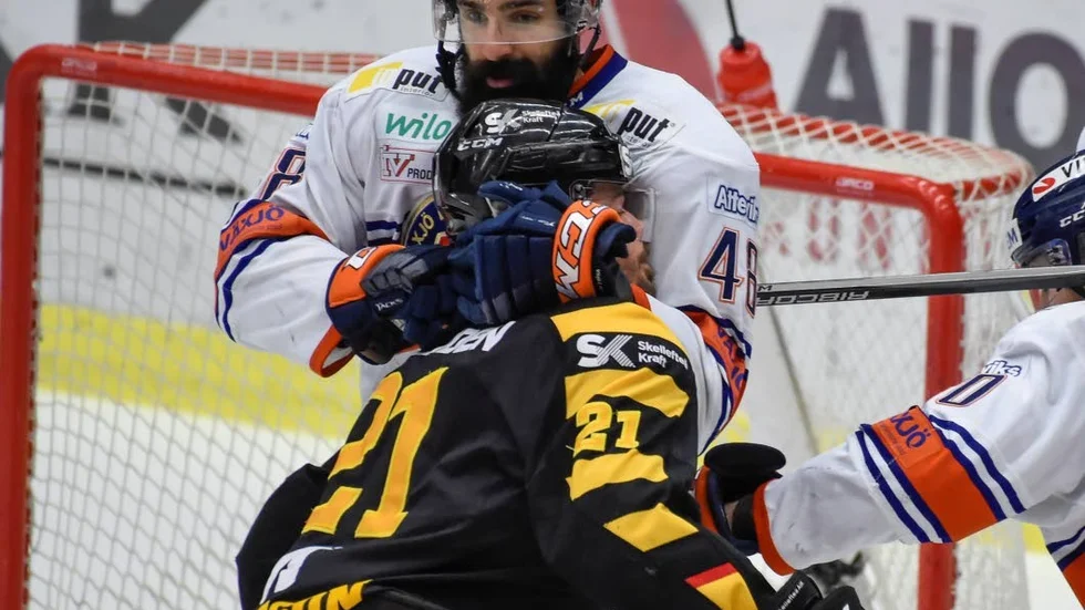 Daniel Rahimi och Växjö har kopplat guldgreppet på Skellefteå och Jimmie Ericsson.