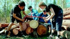 Pojklaget E8 tyckte att Kamp Grosvad var mer jobbigt än roligt. Från vänster John Haxholm, Sharam Khorami, Christian Bauer och Jesper Wall.
Foto: Titti Olovsson (0122-131 75)
titti.olovsson@folkbladet.se