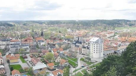Den kooperativa föreningen Oasen vill bygga hus vid Göta kanals strand med trettio mindre lägenhter. Ett sådant boende skulle vara en stor tillgång för Söderköping. Foto: Arne Lindh