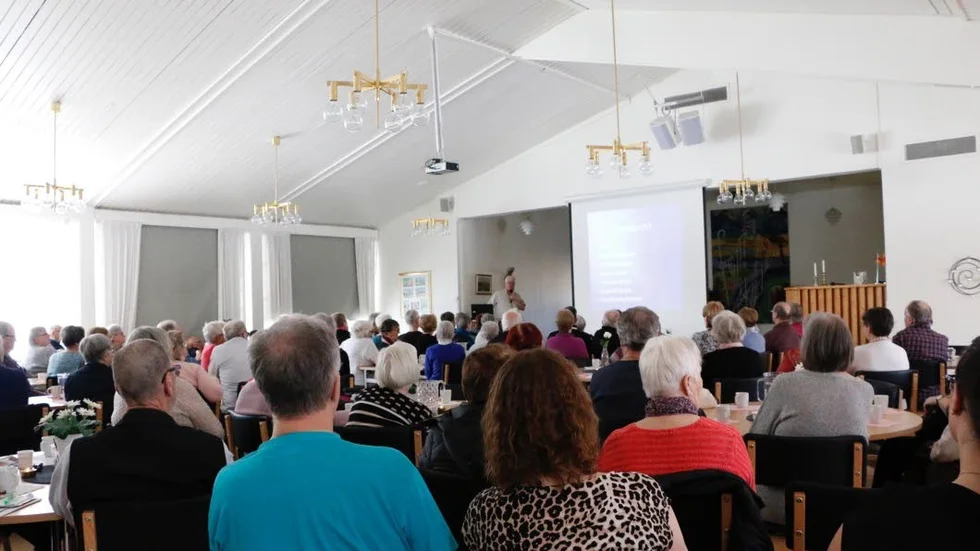 Demens. Drygt 100 personer, framför allt äldre, hade samlats på Kyrkcenter i Piteå för att lyssna på distriktsläkaren Stellan Båtsman.