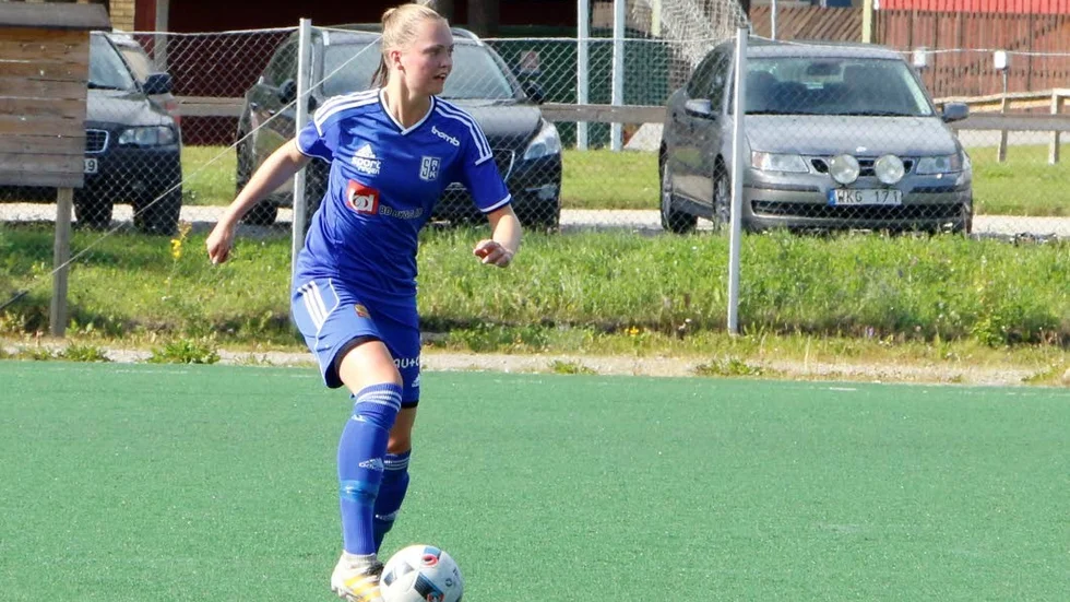 MÅLSKYTT. Elin Wikgren blev målskytt när Storfors förlorade mot Umedalen. (arkivbild)