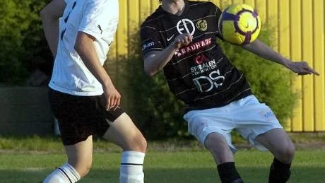 Robin Lönn hade stor show när Smedby i går slog Örebro Ungdom med 3-1.Foto: Titti Olovsson