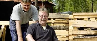 Fångar på Kolmårdsanstalten gör lådbilar åt skolbarn i Åby