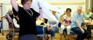 Här är Ann-Marie, 86, modellen
