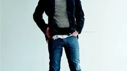 Konstnären Martin Wickström, född i Finspång, är fotomodell i MQ:s stora kampanj.
FOTO: MQ