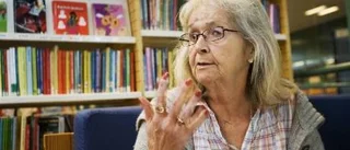 Upprörda över bibliotekstängning