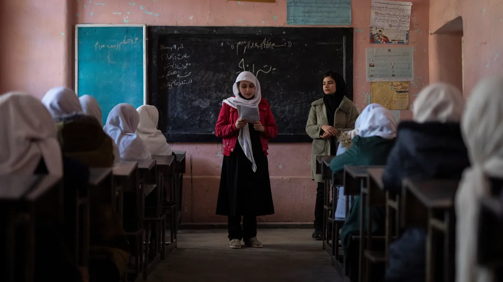 Tajrobawai i Herat är en av få gymnasieskolor för flickor i Afghanistan som är öppen, efter krav från föräldrar och lärare. Arkivbild.