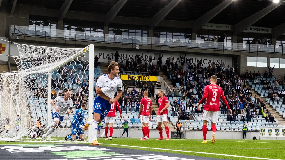 Jubel efter IFK Norrköpings 1-0-mål. Målsytt;: Christioffer Nyman.