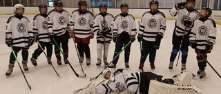 Elva år efter damlaget lades ner – nu är flickhockeyn tillbaka på Sudret