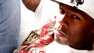 50 Cent spelar i Norrköping den 6 december. Foto: Jim Cooper/AP Photo/Scanpix.