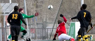 Tomas avgjorde derbyt