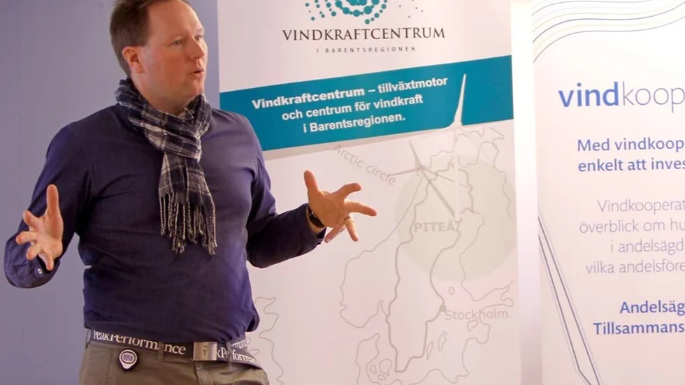 Jonas Lundmark, projektkoordinator på Vindkraftcentrum var en av talarna under seminariet i Korsträsk.