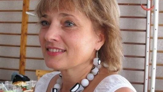 Larissa Beley, svensklärare i Gammalsvenskby, hoppas på en fredlig lösning i Ukrainakrisen.