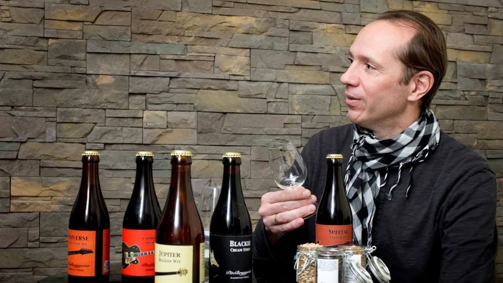Jörgen Bergstedt, Piteå, har bryggt sitt eget öl i drygt tre år och idag är hans öl av mycket god klass.