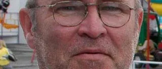 S-ja till färre politiker