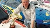 Mats Jonsson, Forshaga MC höll för favorittrycket och vann Holmen Skograllyt, sex sekunder före Eddie Hörbing, Degerfors RC.
FOTO: NICLAS SANDBERG