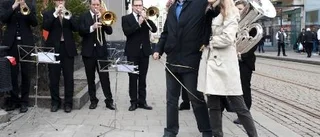 Symfoniorkesterns jubileum markerat med bronsplatta