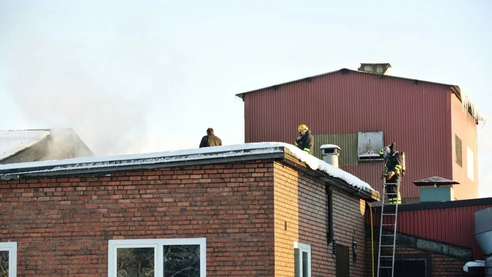 BRAND. Branden på järnbruket kunde snabbt begränsas och orsakade inga personskador.