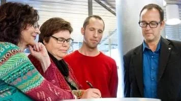 Ilona Szatmari Waldau (V), Maria Gardfjell (MP), Erik Pelling (S), Stefan Hanna (C).