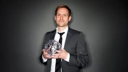 Martin Sjögren fick pris som årets tränare vid fotbollsgalan 2010.