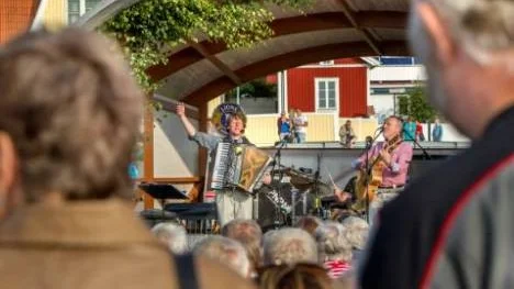 Öregrundsmåndag, konsert med allsång,