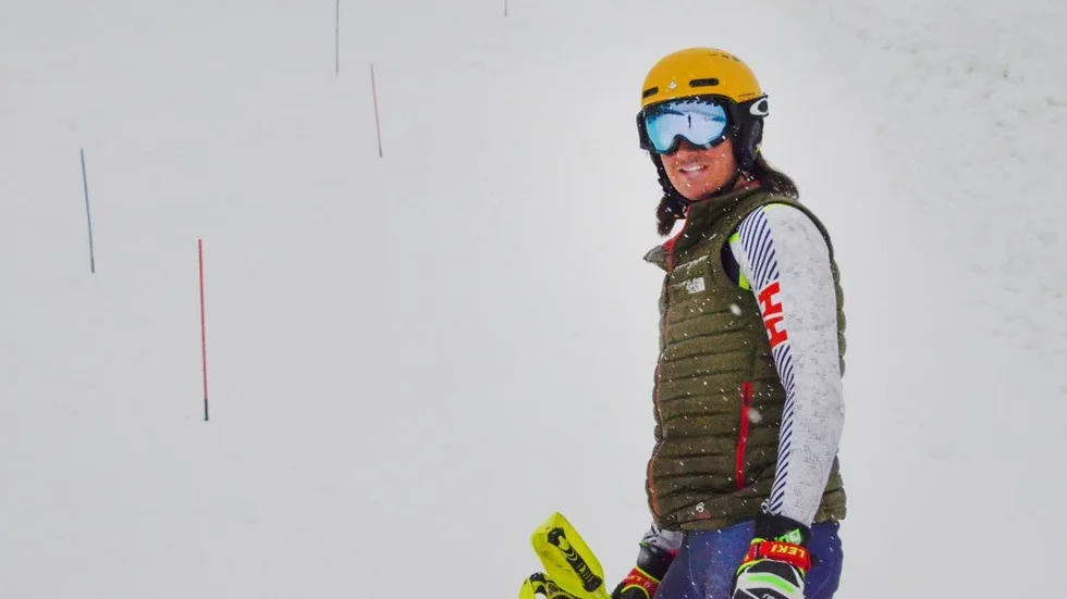 Mikkel Lindberg, årskurs 4 på skidgymnasiet. : "Just idag är det lite tuffa förhållanden, men det är riktigt roligt att vara igång".